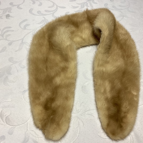 BLONDE MINK COLLAR. VINTAGE - Picture 4 of 8